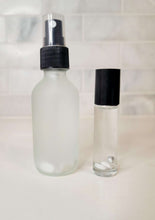 Load image into Gallery viewer, Perfume bottles