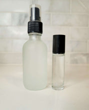 Load image into Gallery viewer, Perfume bottles